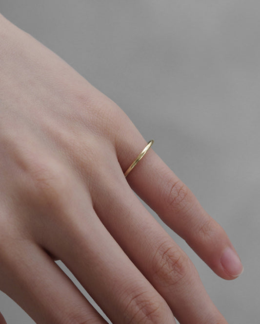 K10 ストレート ピンキー リング