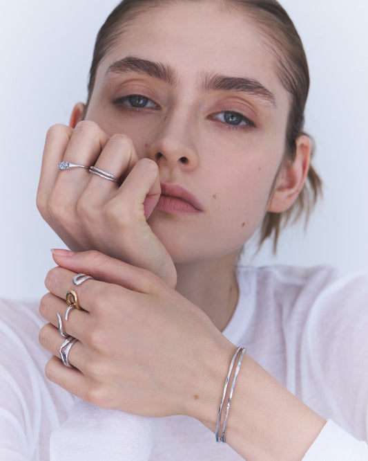 〈水〉 シルバー 水面 ダブルライン バングル