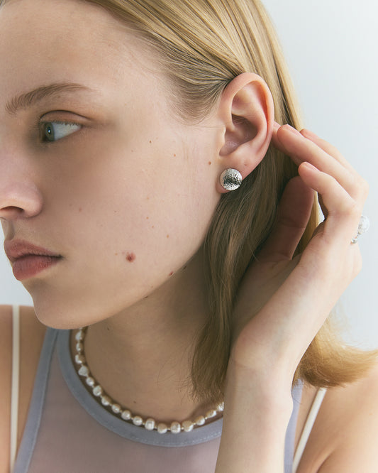 〈空〉 月 フルムーン ピアス