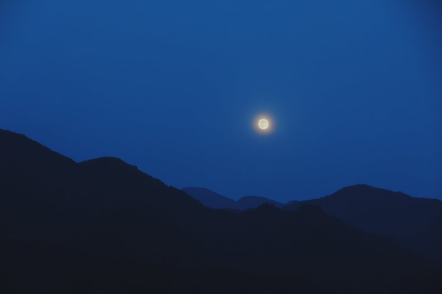 〈空〉 K10 月 テクスチャー カフリング