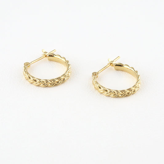 K10 トレス フープ ピアス