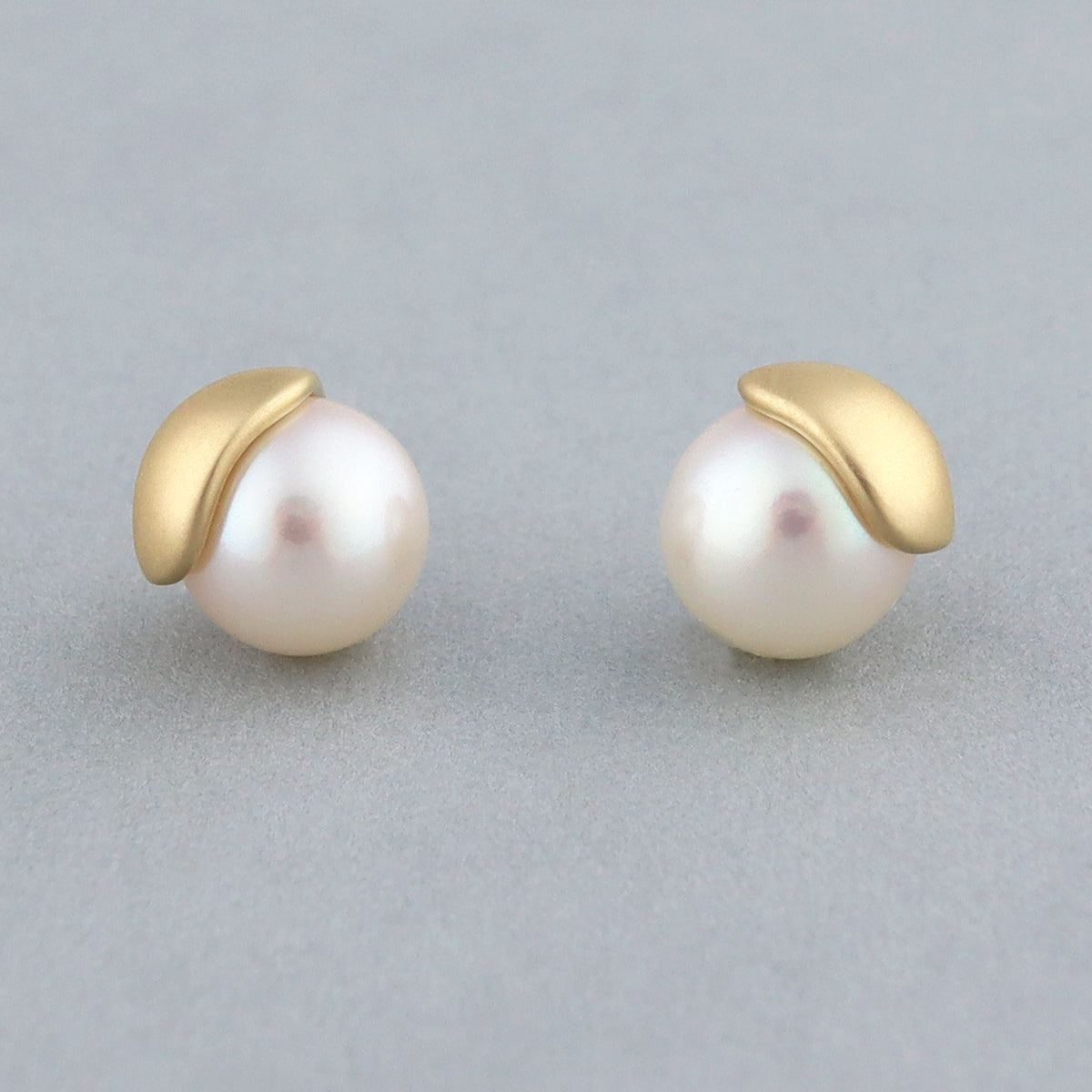 水〉 K10 水の泡 ピアス – ANAPNOE