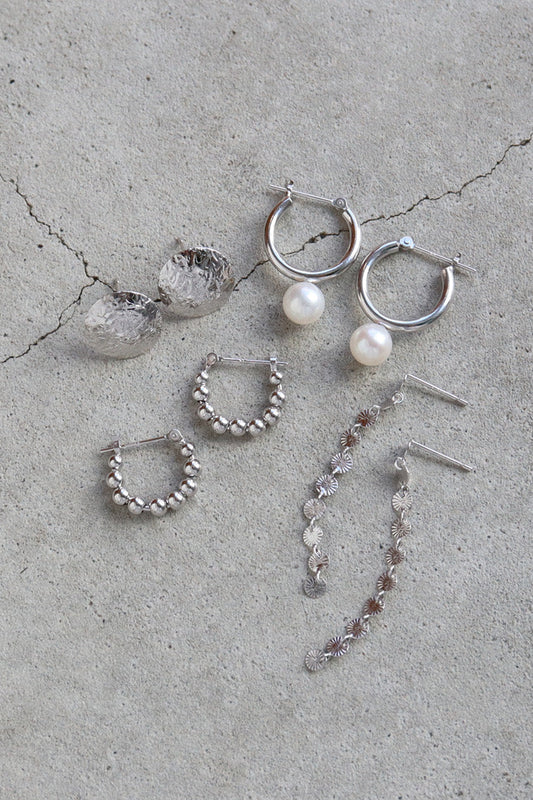 【新作】人気ピアスがシルバー素材でも新登場