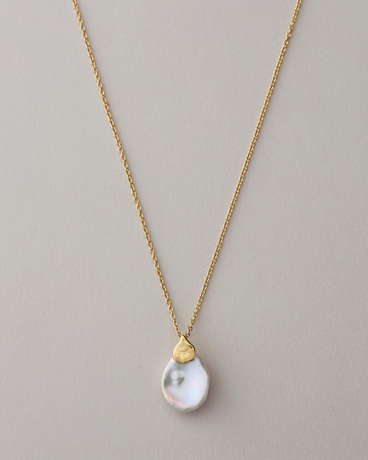 〈山〉 シルバー 花びら パール ネックレス