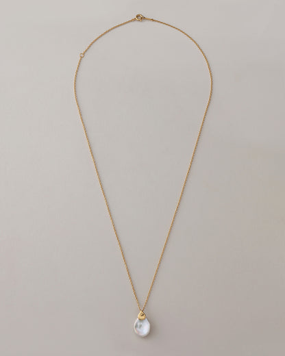 〈山〉 シルバー 花びら パール ネックレス