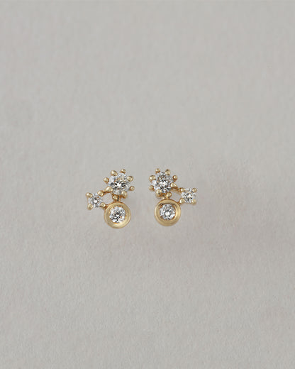 ホリデー限定 〈水〉 K10 雪の結晶 ピアス
