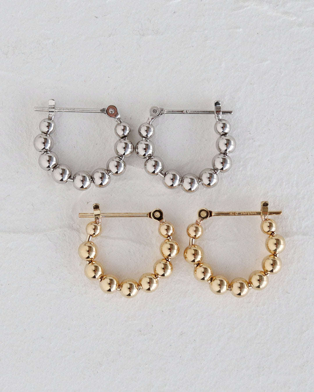 ボール フープ ピアス