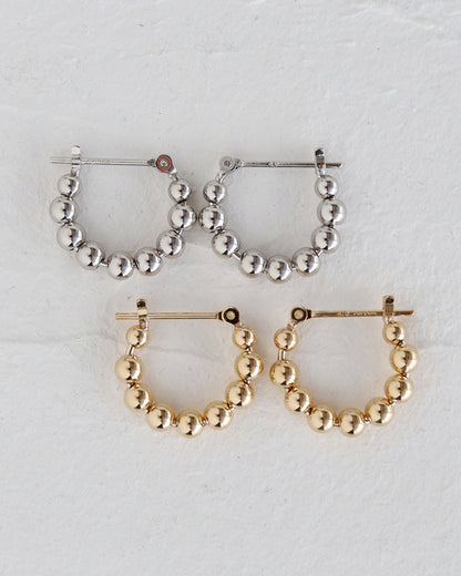 ボール フープ ピアス