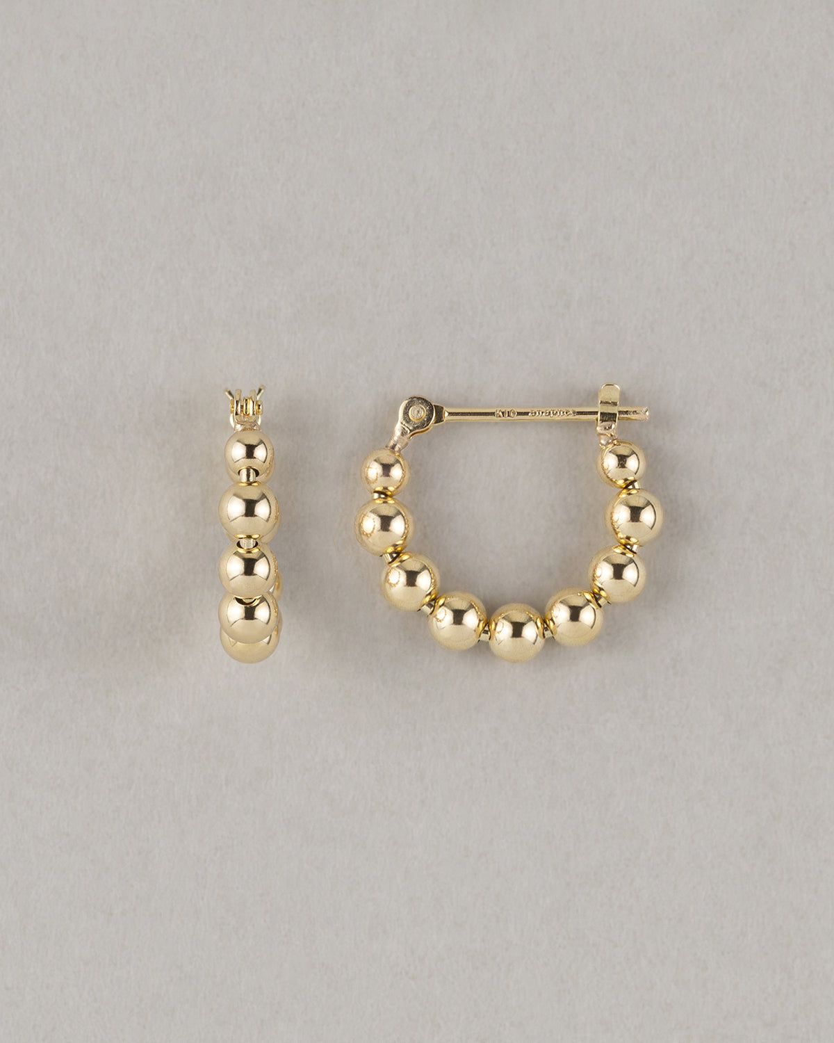 ボール フープ ピアス