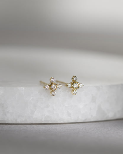 【10/9開始】ホリデー限定〈水〉 K10 雪華 ピアス