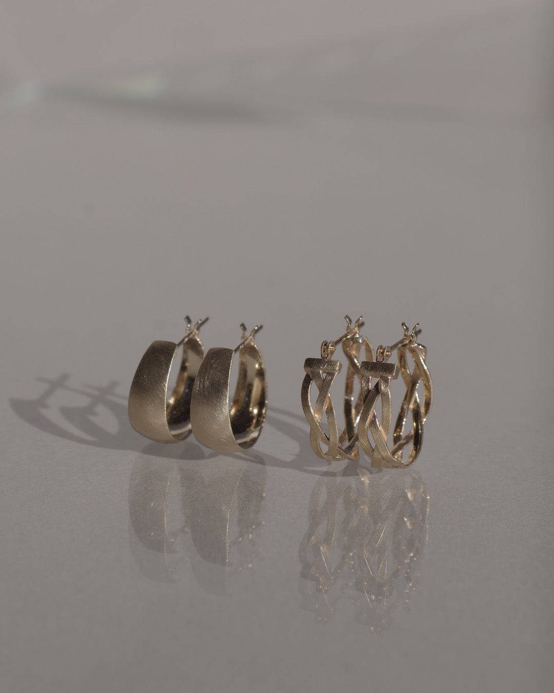 K10 プランプ ミディアム フープ ピアス