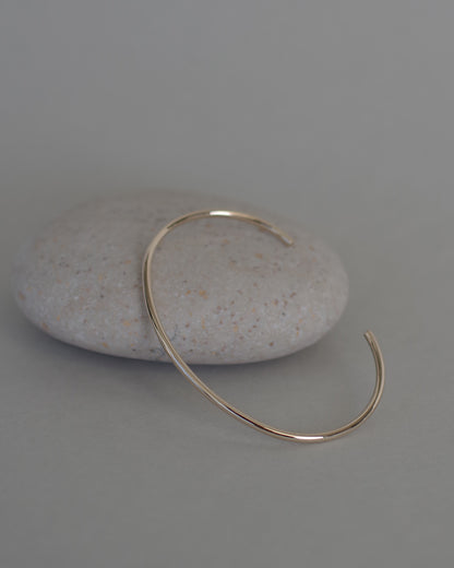 K10　プレーン パイプ バングル