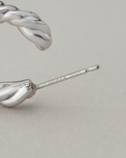 【3/12入荷】〈山〉 シルバー つる ツイスト ピアス